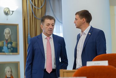 Более полусотни проектов принято  